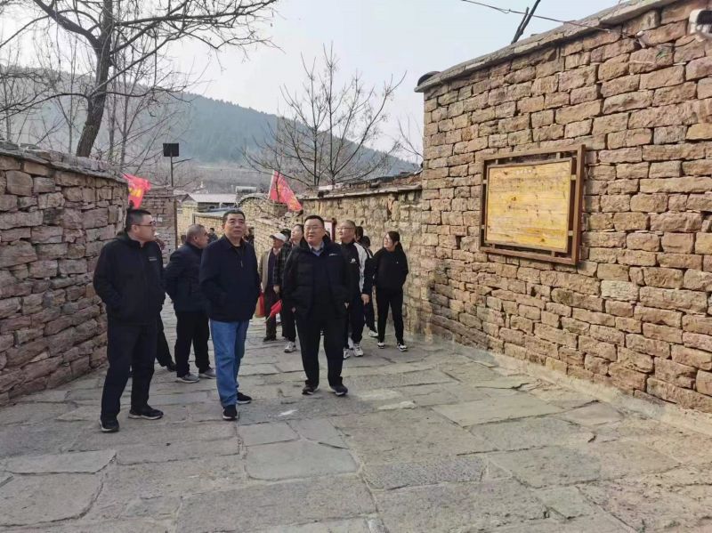 登高望遠，志在千里，團結(jié)一心，共創(chuàng)輝煌--宏遠潤豐建設(shè)集團有限公司2024年春季團建活動